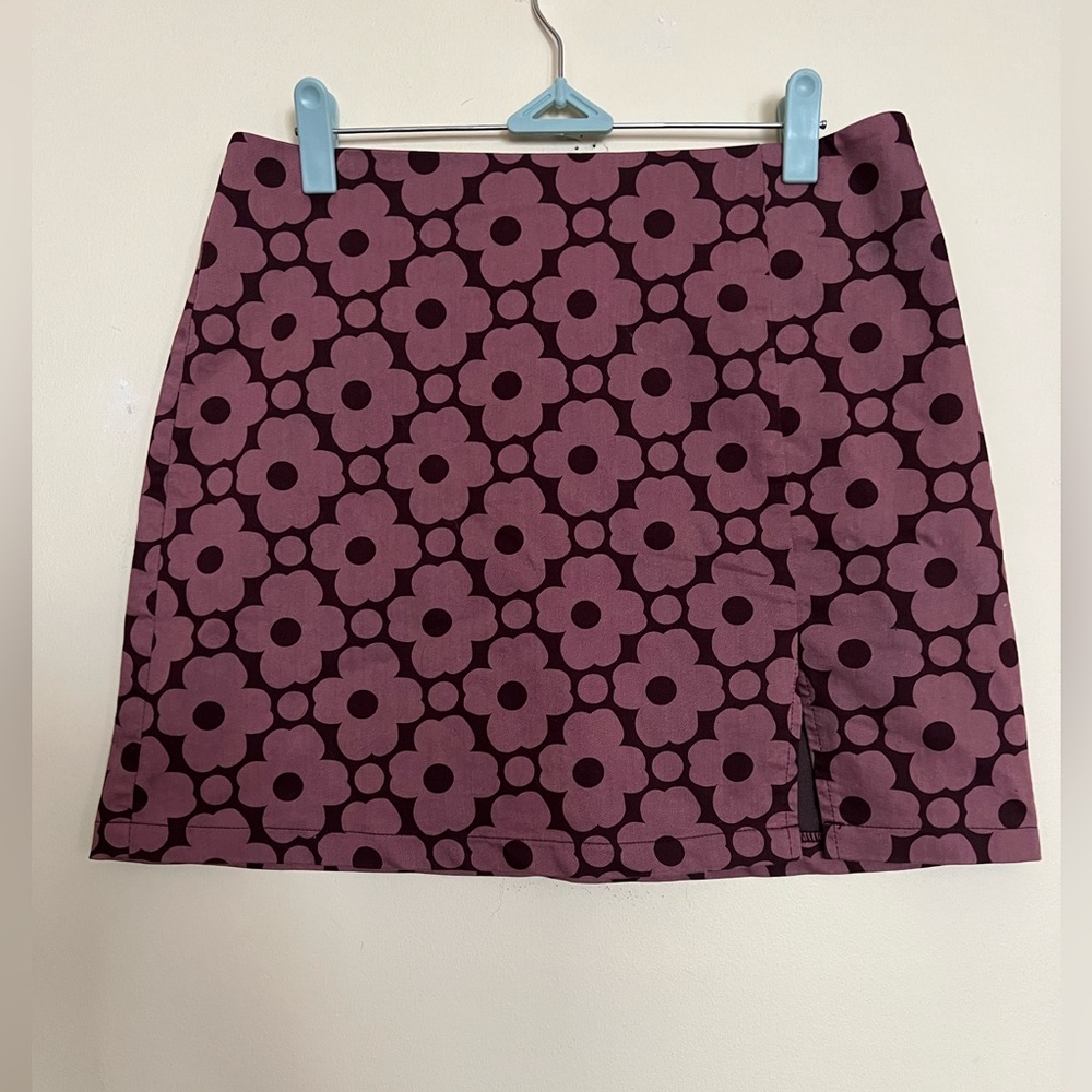 Urban Outfitter floral mini skirt